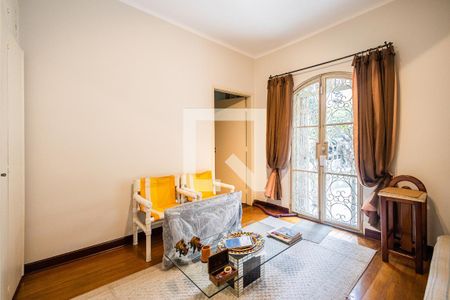 Casa à venda com 440m², 5 quartos e 2 vagasQuarto 1