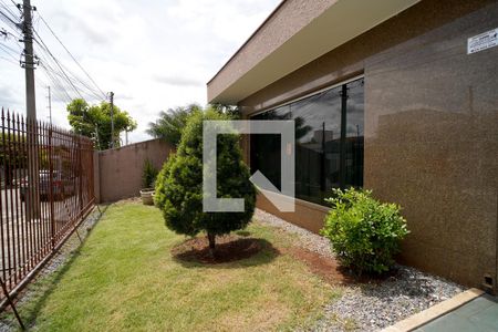 Casa para alugar com 198m², 3 quartos e 4 vagasQuintal