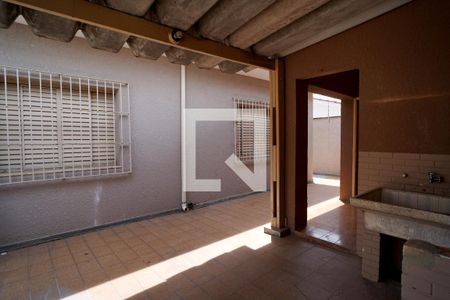 Casa para alugar com 198m², 3 quartos e 4 vagasÁrea de Serviço