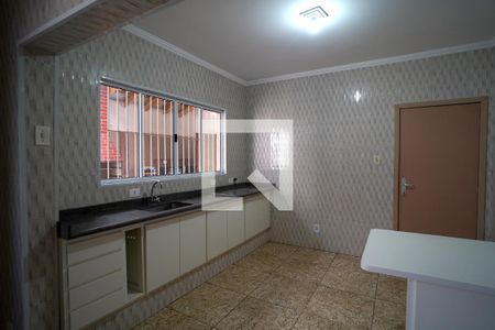 Casa para alugar com 198m², 3 quartos e 4 vagasCozinha