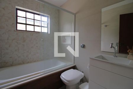 Casa à venda com 120m², 2 quartos e 2 vagasBanheiro