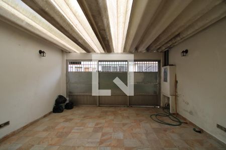 Casa à venda com 120m², 2 quartos e 2 vagasGaragem