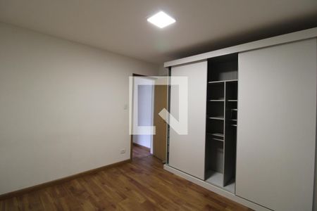 Quarto 2 de casa à venda com 2 quartos, 120m² em Socorro, São Paulo