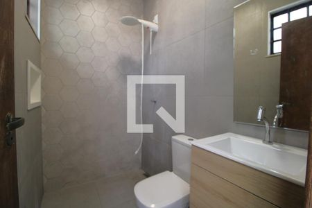 Casa à venda com 120m², 2 quartos e 2 vagasBanheiro de serviço