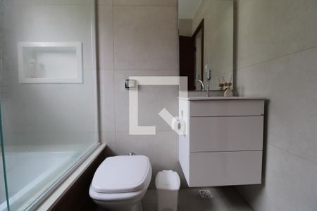 Casa à venda com 120m², 2 quartos e 2 vagasBanheiro