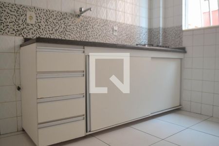 Apartamento para alugar com 43m², 2 quartos e 1 vaga Apartamento para alugar com 43m², 2 quartos e 1 vagaCozinha e Área de Serviço