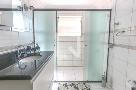 Apartamento à venda com 120m², 3 quartos e 3 vagasBanheiro suíte