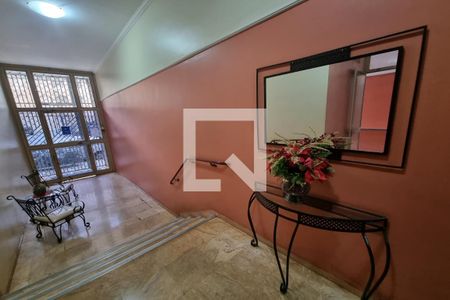 Apartamento para alugar com 94m², 3 quartos e sem vagaHall