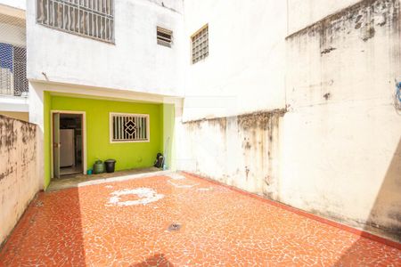Casa à venda com 132m², 2 quartos e 1 vaga Casa à venda com 132m², 2 quartos e 1 vagaÁrea de Serviço - Quintal