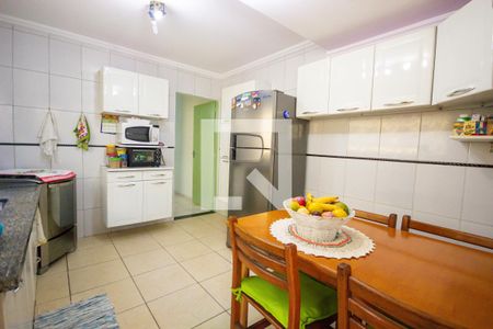 Cozinha de casa à venda com 3 quartos, 160m² em Vila Baby, São Paulo