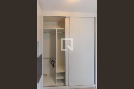 Apartamento à venda com 50m², 2 quartos e 1 vagaQuarto 1 - Armários