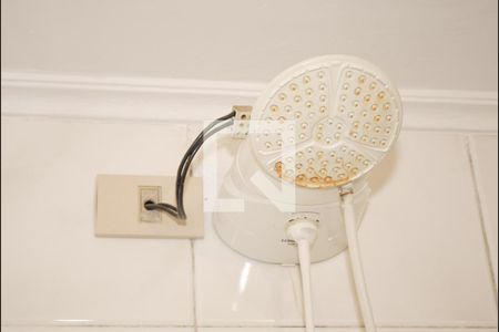 Banheiro de apartamento para alugar com 2 quartos, 49m² em Vila Gustavo, São Paulo