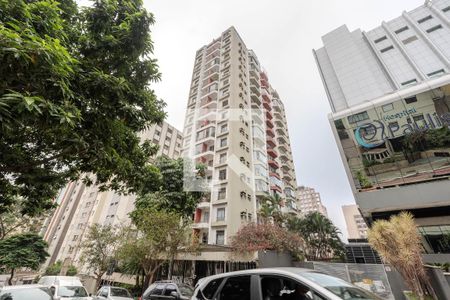 Apartamento à venda com 36m², 1 quarto e 1 vagaFachada