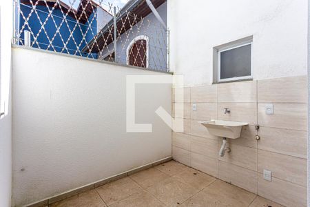 Apartamento para alugar com 42m², 2 quartos e 1 vaga Apartamento para alugar com 42m², 2 quartos e 1 vagaÁrea de Serviço