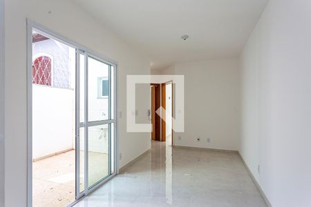 Sala de apartamento para alugar com 2 quartos, 42m² em Jardim Las Vegas, Santo André