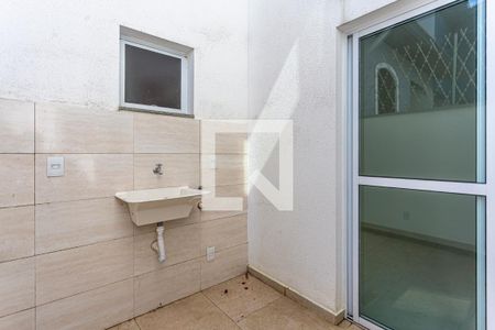 Apartamento para alugar com 42m², 2 quartos e 1 vaga Apartamento para alugar com 42m², 2 quartos e 1 vagaÁrea de Serviço