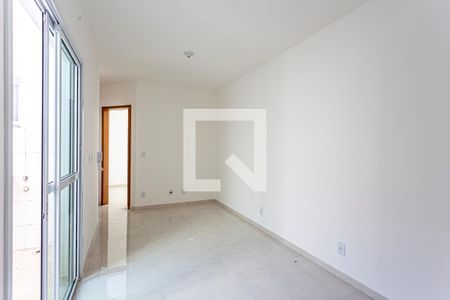 Sala de apartamento para alugar com 2 quartos, 42m² em Jardim Las Vegas, Santo André