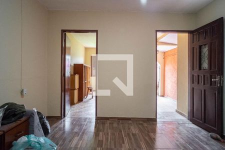 Sala de casa à venda com 3 quartos, 100m² em Vila Nhocune, São Paulo