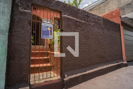 Casa à venda com 100m², 3 quartos e sem vaga Casa à venda com 100m², 3 quartos e sem vagaFachada