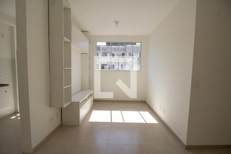 Sala de apartamento à venda com 2 quartos, 44m² em Vargem Pequena, Rio de Janeiro
