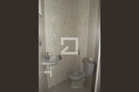 Casa à venda com 95m², 2 quartos e sem vagaBanheiro 