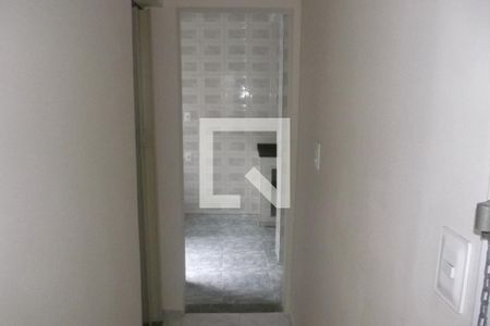 Casa à venda com 95m², 2 quartos e sem vagaCorredor 