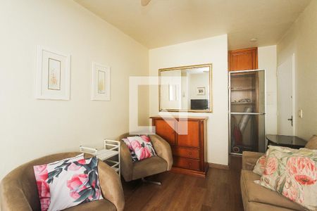 Sala de apartamento à venda com 2 quartos, 61m² em Sarandi, Porto Alegre