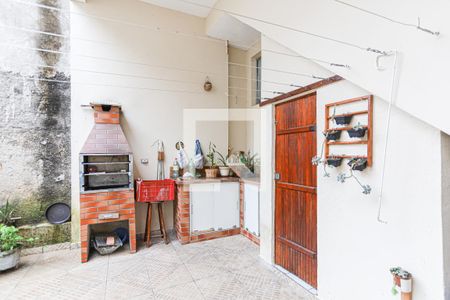 Casa à venda com 231m², 3 quartos e 2 vagasQuintal