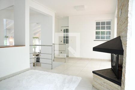 Sala de casa para alugar com 4 quartos, 450m² em Granja Viana, Cotia