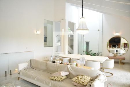 Sala de casa para alugar com 4 quartos, 450m² em Granja Viana, Cotia