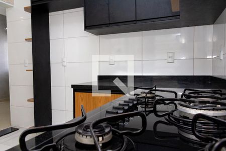 Cozinha de casa para alugar com 2 quartos, 65m² em Jardim São Judas Tadeu, Sorocaba