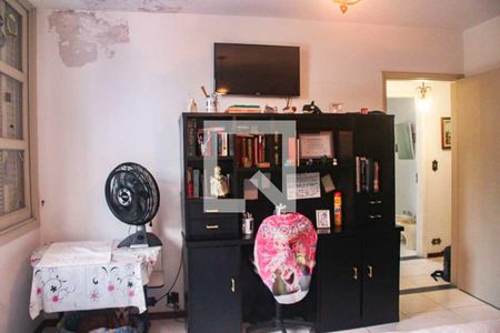 Quarto 1 - Armários de casa à venda com 4 quartos, 230m² em Jardim Prudência, São Paulo