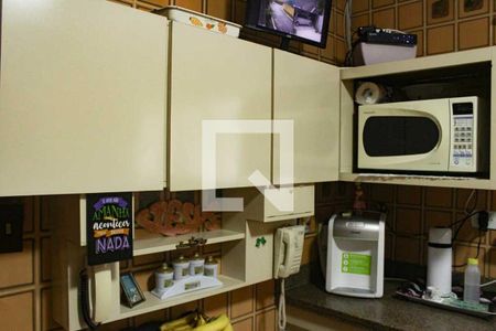 Casa à venda com 230m², 4 quartos e 3 vagasCozinha