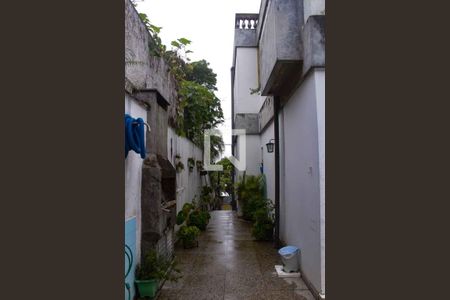 Casa à venda com 230m², 4 quartos e 3 vagasCorredor