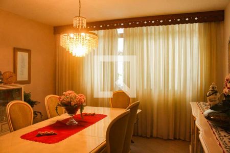 Casa à venda com 230m², 4 quartos e 3 vagasSala de Jantar