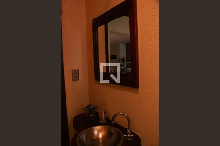 Casa à venda com 230m², 4 quartos e 3 vagasLavabo