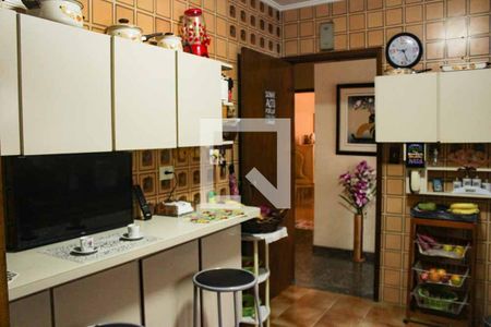 Casa à venda com 230m², 4 quartos e 3 vagasCozinha - Armários