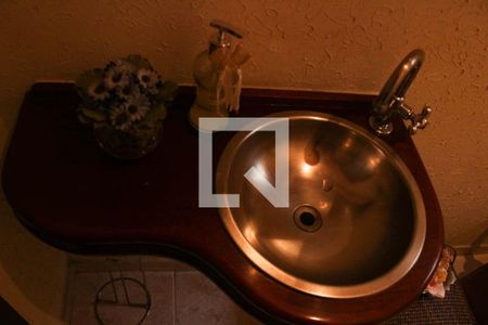 Casa à venda com 230m², 4 quartos e 3 vagasLavabo