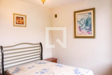 Quarto 2 de casa à venda com 4 quartos, 230m² em Jardim Prudência, São Paulo