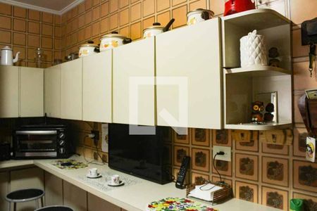 Casa à venda com 230m², 4 quartos e 3 vagasCozinha - Armários