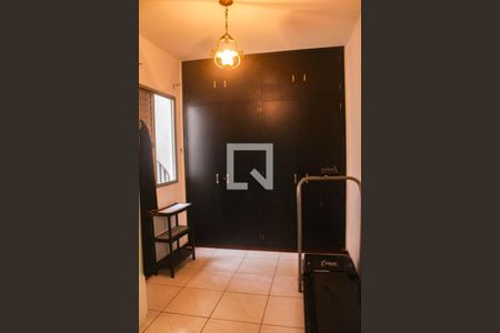 Casa à venda com 230m², 4 quartos e 3 vagasQuarto 3 - Armários