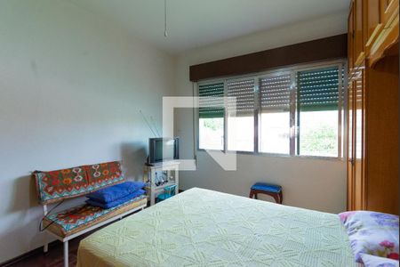 Quarto 2 de casa à venda com 3 quartos, 255m² em Vila São José, Porto Alegre