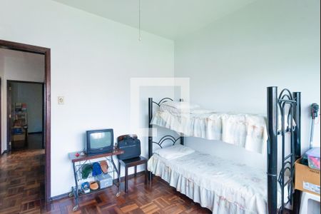 Quarto 1 de casa à venda com 3 quartos, 255m² em Vila São José, Porto Alegre