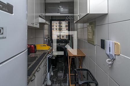 Cozinha de apartamento para alugar com 1 quarto, 45m² em Cambuci, São Paulo