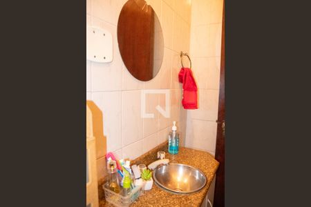 Casa à venda com 80m², 2 quartos e sem vagaBanheiro 2