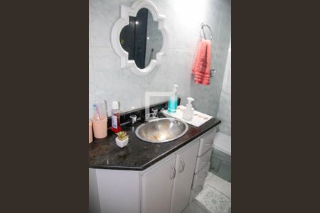 Casa à venda com 80m², 2 quartos e sem vagaBanheiro