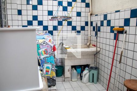 Casa à venda com 80m², 2 quartos e sem vagaÁrea de Serviço