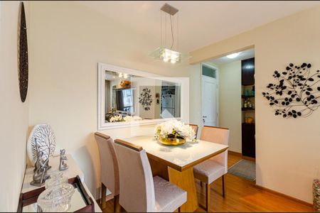 Sala de apartamento à venda com 2 quartos, 74m² em Santa Rosa, Niterói