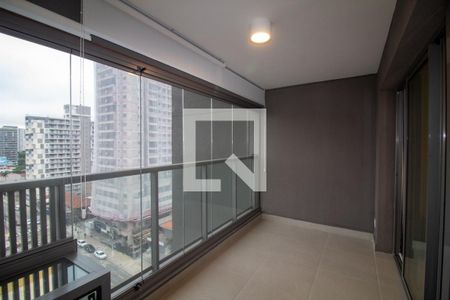 Apartamento à venda com 42m², 1 quarto e 1 vaga Apartamento à venda com 42m², 1 quarto e 1 vagaVaranda