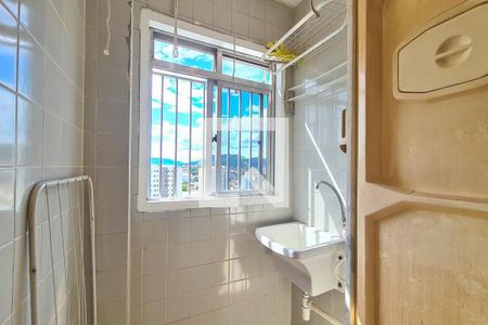 Apartamento à venda com 70m², 2 quartos e 1 vagaÁrea de Serviço